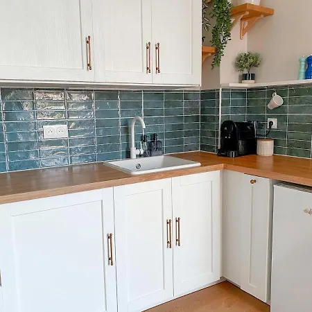 2p Avec Balcon, Proche Centre Apartment Cannes