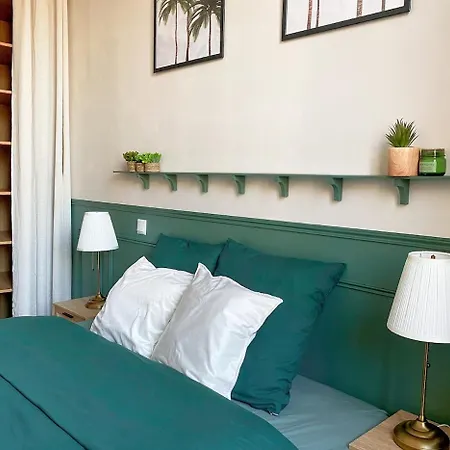 2p Avec Balcon, Proche Centre Apartamento