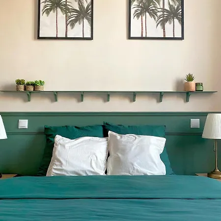 2p Avec Balcon, Proche Centre كان